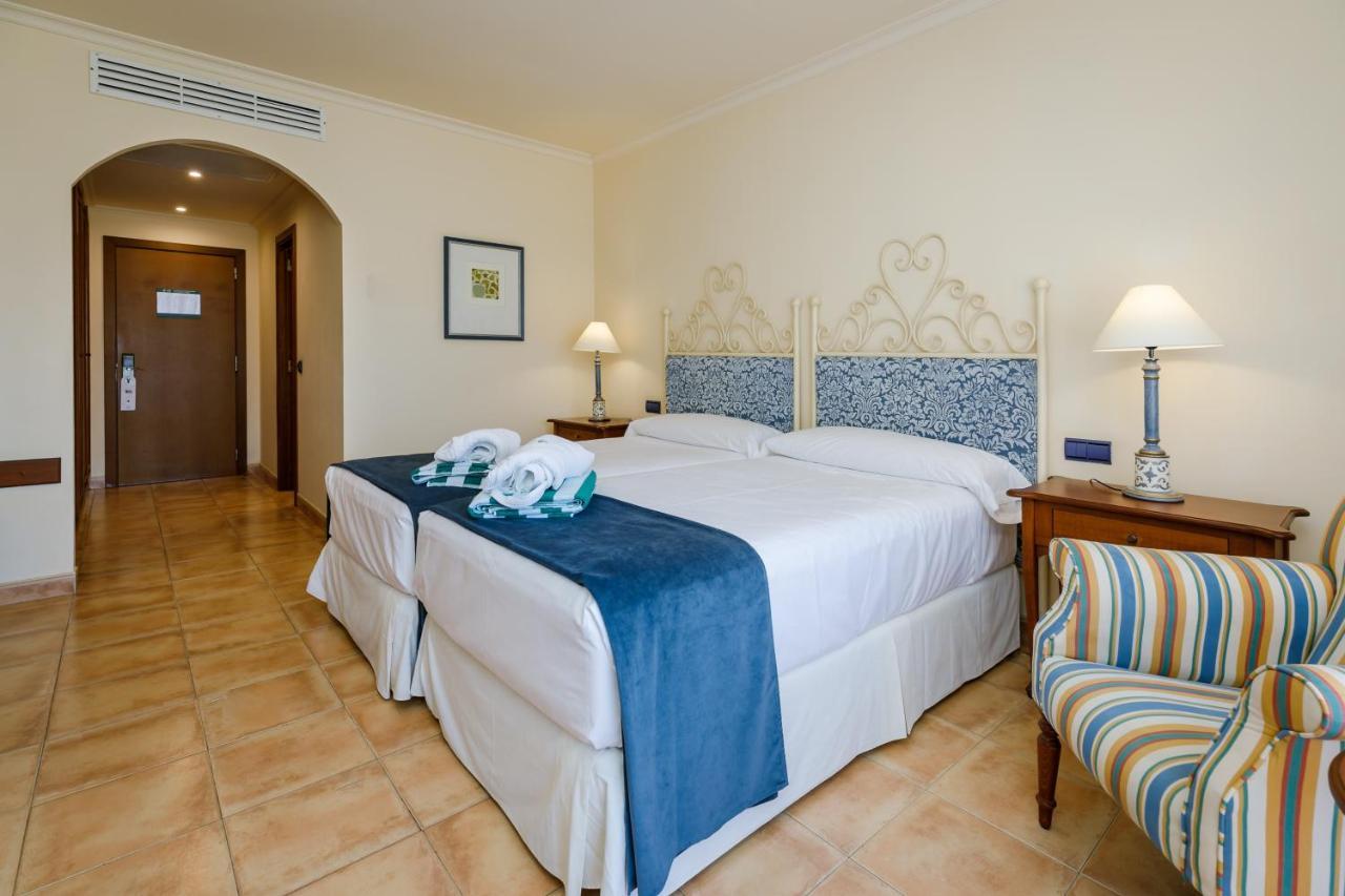 Hotel La Quinta Menorca By Portblue Boutique - Adults Only Son Xoriguer Exterior foto